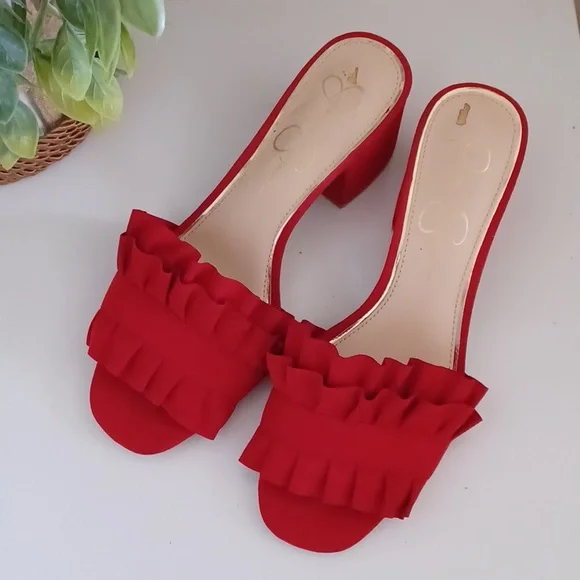 Jessica Simpson Gorrin Red Micro Suede Ruffled Slide Shoe ** SZ 8.5 - Picture 2 of 9